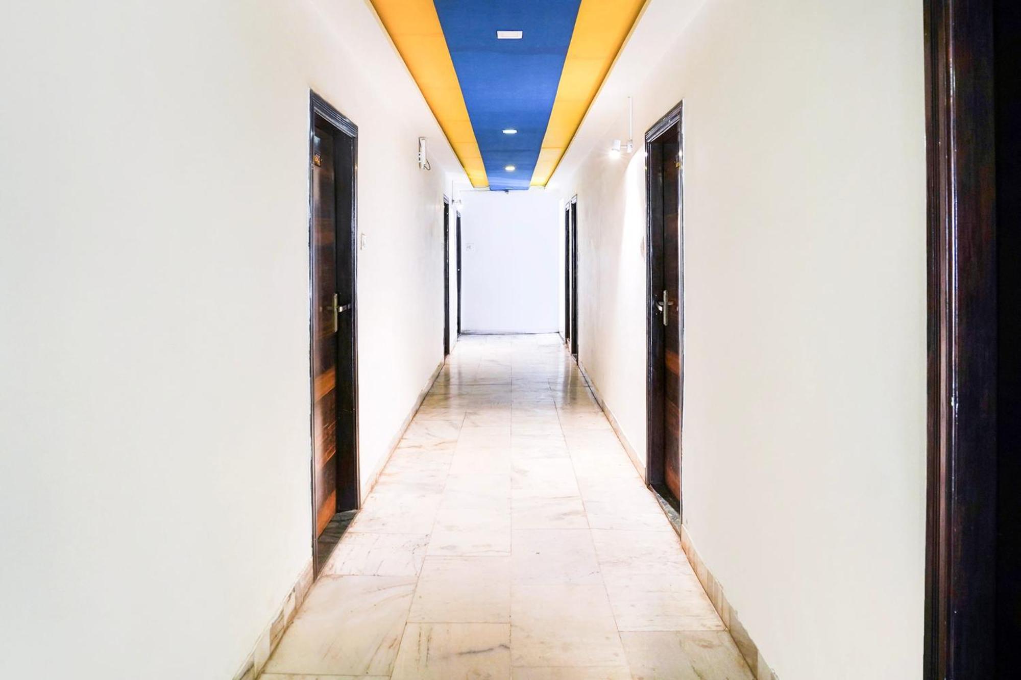 Hotel O Bridge Αχμπανταμπάντ Εξωτερικό φωτογραφία