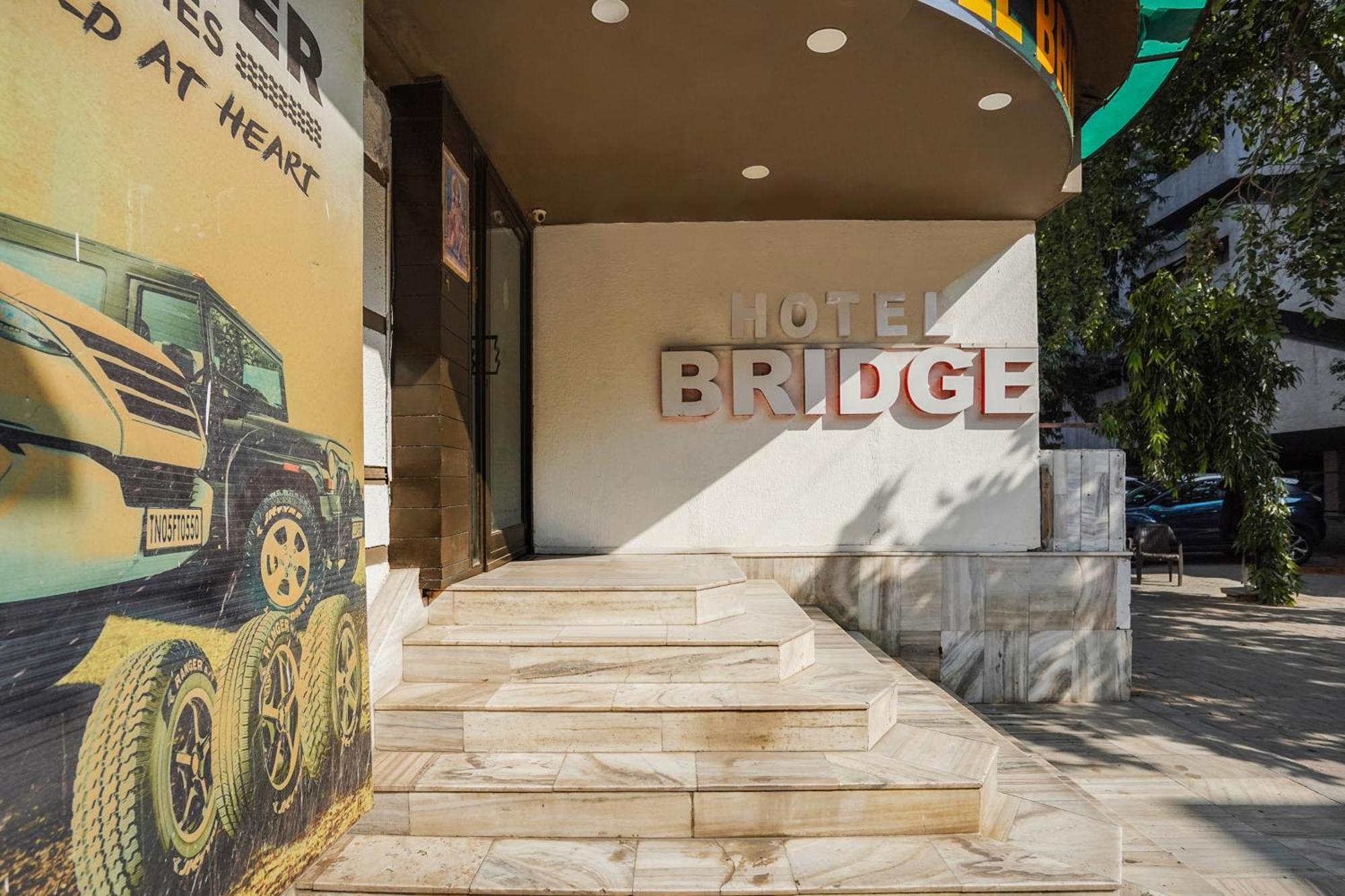 Hotel O Bridge Αχμπανταμπάντ Εξωτερικό φωτογραφία