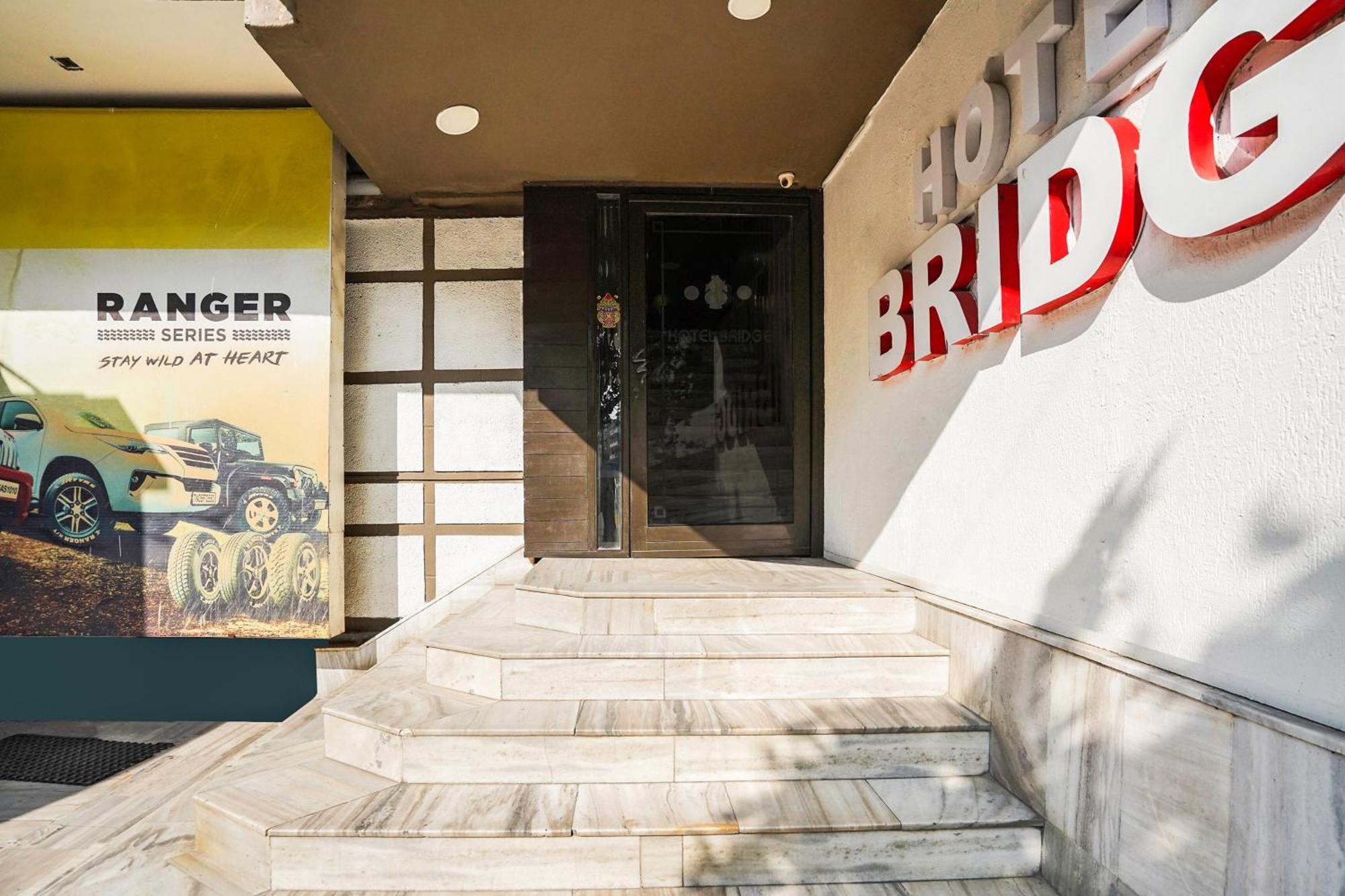 Hotel O Bridge Αχμπανταμπάντ Εξωτερικό φωτογραφία