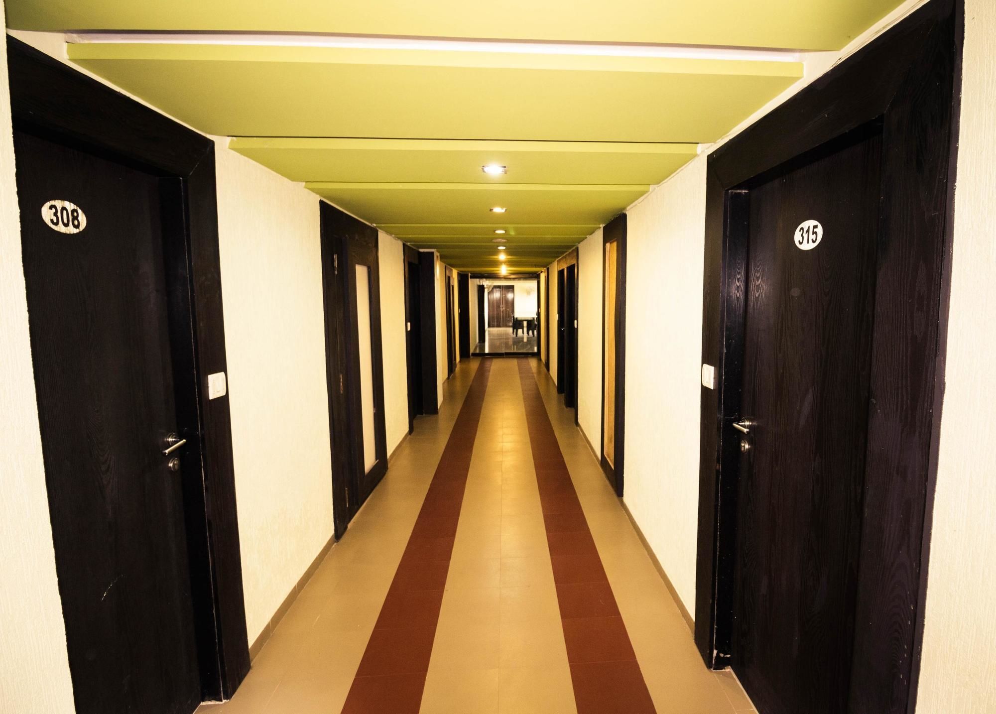 Hotel O Bridge Αχμπανταμπάντ Εξωτερικό φωτογραφία